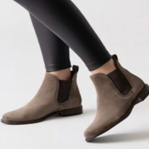 Steve Madden "Like New" Women Ankle Booties shoes sz 6.5M